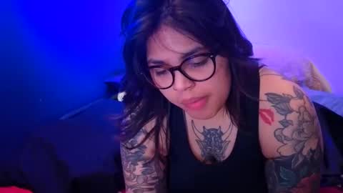 Mia online show from May 27, 2:41 am