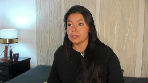 IG Yojanagomez  online show from November 12, 5:35 pm