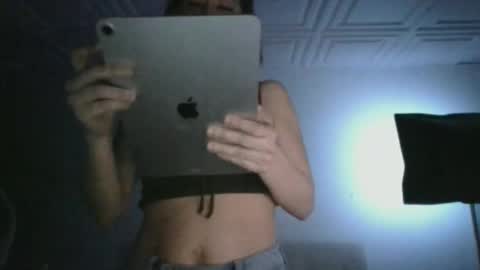 miaellababy online show from March 3, 4:51 am