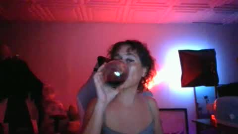 miaellababy online show from April 22, 2:14 am