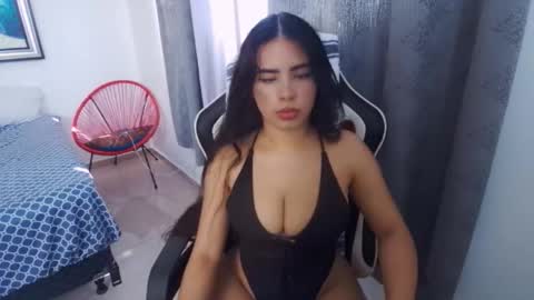 miafunny5 online show from October 11, 6:17 pm