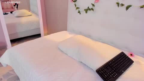 Mia Gomez online show from February 10, 4:36 pm