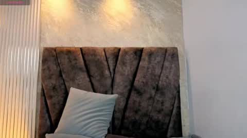 miagomezx online show from February 11, 8:25 pm