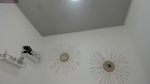 Miah Collins online show from October 27, 11:47 am