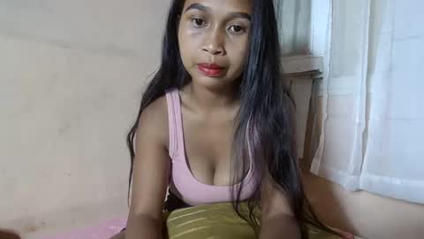 Snapshot of miah_land chatting on February 6, 8:39 am miah_land online show from February 6, 8:39 am