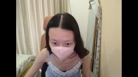 miahchan68 online show from July 17, 4:30 am