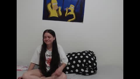 Snapshot of miahells chatting on January 13, 3:01 am Mia Sam online show from January 13, 3:01 am