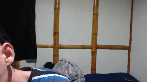 Snapshot of miahells chatting on February 9, 4:46 am Mia Sam online show from February 9, 4:46 am