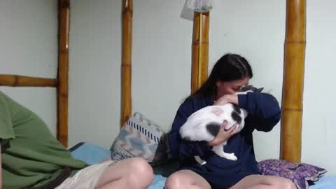 Snapshot of miahells chatting on March 6, 10:04 pm Mia Sam online show from March 6, 10:04 pm