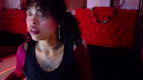 MIA VELEZ online show from January 13, 4:18 am