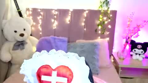 Snapshot of miahjoness chatting on August 5, 12:35 am Miah Joness online show from August 5, 12:35 am