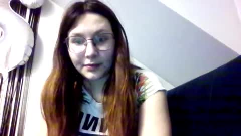 Mia online show from February 27, 8:20 pm