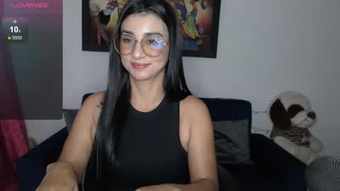 Alejandra khalifa online show from December 31, 7:40 pm