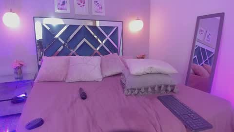 Snapshot of miakhalifa_7 chatting on March 2, 5:58 pm Mia Khalifa online show from March 2, 5:58 pm