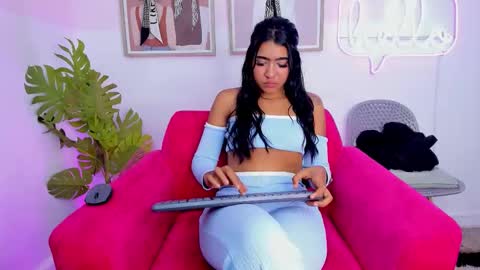 Snapshot of miakhalifa_7 chatting on November 6, 3:51 am Mia Khalifa online show from November 6, 3:51 am