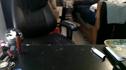 Mark online show from January 15, 6:44 pm