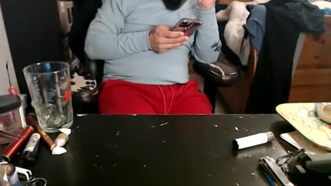 Mark online show from February 10, 6:06 am