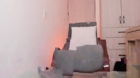 Mia Lenox online show from April 24, 8:33 pm