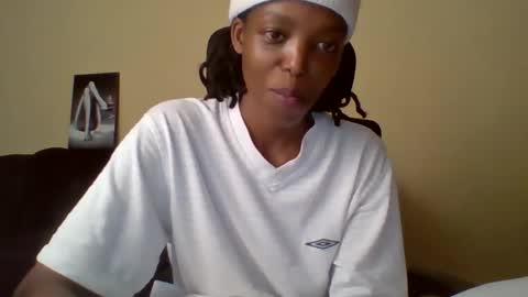 Snapshot of miami_muffin chatting on May 7, 1:16 pm Muffin online show from May 7, 1:16 pm