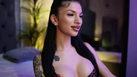  Miami  online show from December 5, 5:31 pm