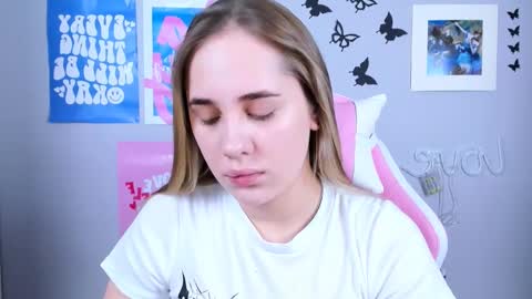 Snapshot of miamilas chatting on December 26, 5:04 am miamilas online show from December 26, 5:04 am