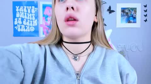 Snapshot of miamilas chatting on January 6, 4:36 am miamilas online show from January 6, 4:36 am