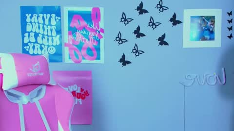 Snapshot of miamilas chatting on February 4, 9:07 am miamilas online show from February 4, 9:07 am