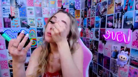 miamilas online show from February 18, 2:57 pm