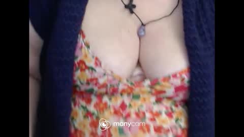 Snapshot of miamimistress chatting on May 13, 7:28 am maya online show from May 13, 7:28 am