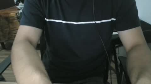 Snapshot of miamorr_ chatting on October 17, 5:43 am miamorr_ online show from October 17, 5:43 am