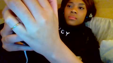 MiaMuffn online show from December 22, 12:39 am