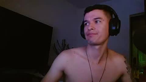 miaou_miaou online show from December 22, 4:39 am