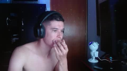 miaou_miaou online show from February 18, 3:21 am