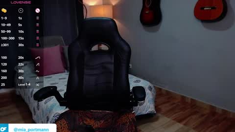 MIAPORTMANN online show from December 19, 1:07 pm