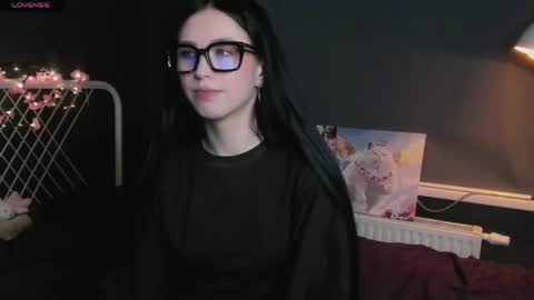 Liz online show from April 18, 5:39 pm