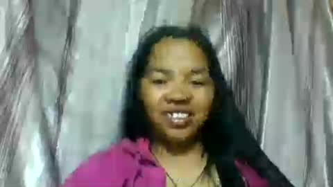 Snapshot of miarii chatting on July 5, 3:45 am miarii online show from July 5, 3:45 am