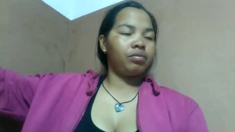 Snapshot of miarii chatting on July 6, 5:04 am miarii online show from July 6, 5:04 am