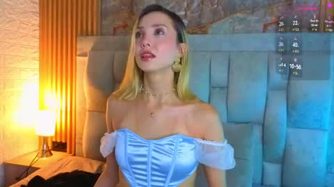 Snapshot of miaroldan chatting on June 11, 11:52 am miaroldan online show from June 11, 11:52 am