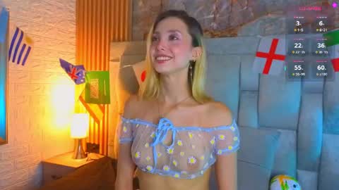 Snapshot of miaroldan chatting on June 20, 11:57 am miaroldan online show from June 20, 11:57 am