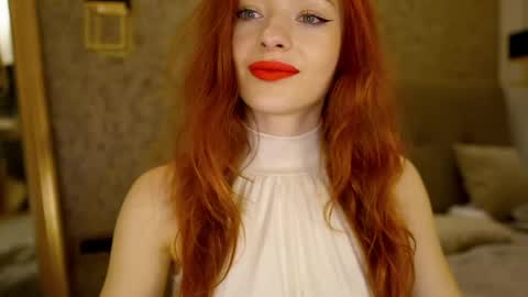 Mia online show from May 15, 11:12 pm