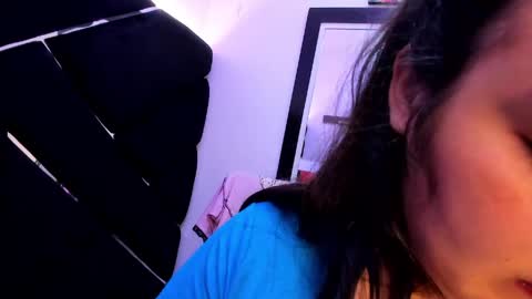 Snapshot of miarous69 chatting on May 31, 12:30 am MiaRouse online show from May 31, 12:30 am