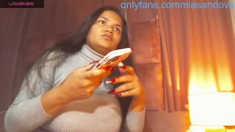 miasaandovaal 22 online show from August 6, 9:06 pm