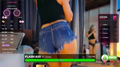 Snapshot of miasiren chatting on August 3, 11:30 pm miasiren online show from August 3, 11:30 pm