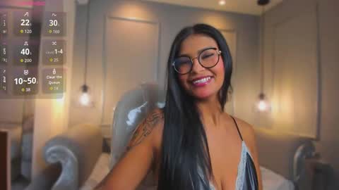 Mia  online show from February 25, 3:05 am