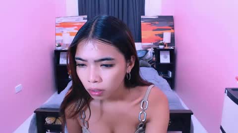 Pau and jence online show from April 30, 4:19 am