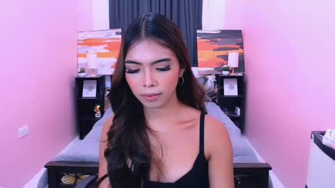 Pau and jence online show from May 3, 1:28 pm