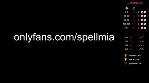Snapshot of miaspell chatting on December 7, 3:47 am Mia instagram miasspell online show from December 7, 3:47 am
