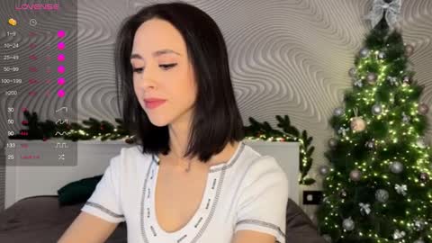 Mia online show from January 13, 6:29 am