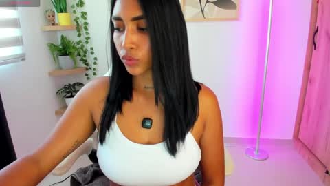 Mia Velvet  online show from March 23, 5:39 pm