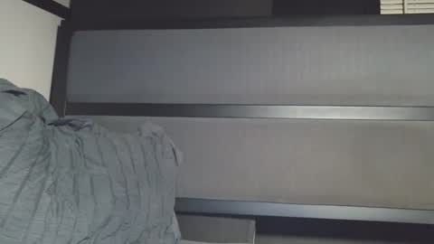 KxngVers online show from October 7, 9:39 am